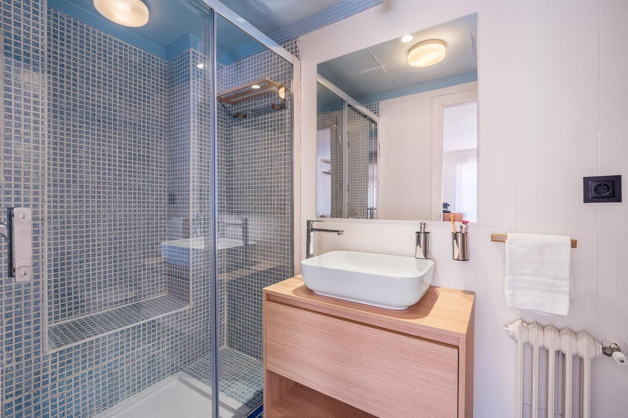 Granada Suites By Olala Homes Экстерьер фото